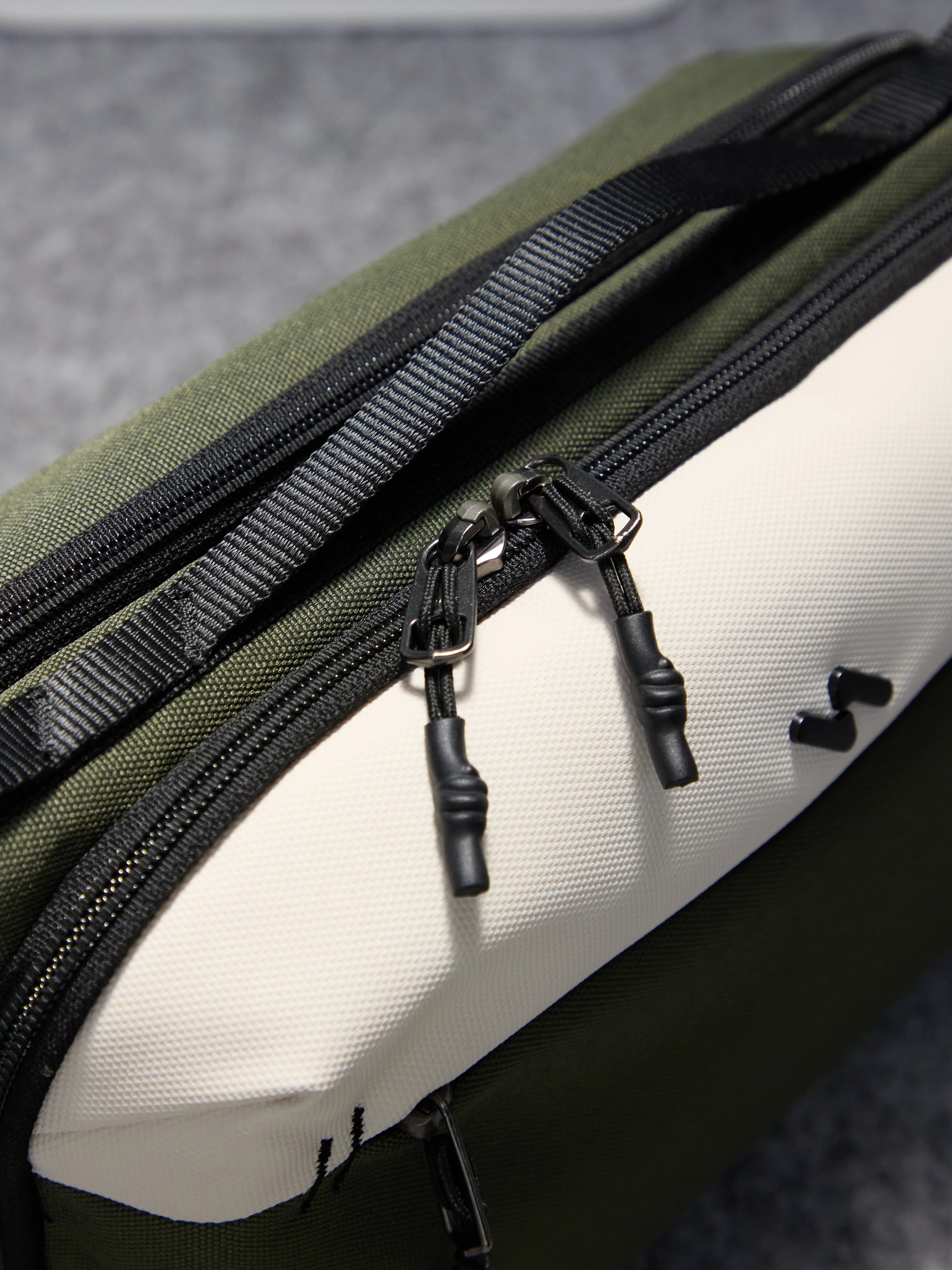 Inateck Accessories Bag | The essential digital storage bag