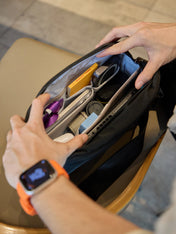 Shoulder Bag | A stylish bag that fits almost everything
