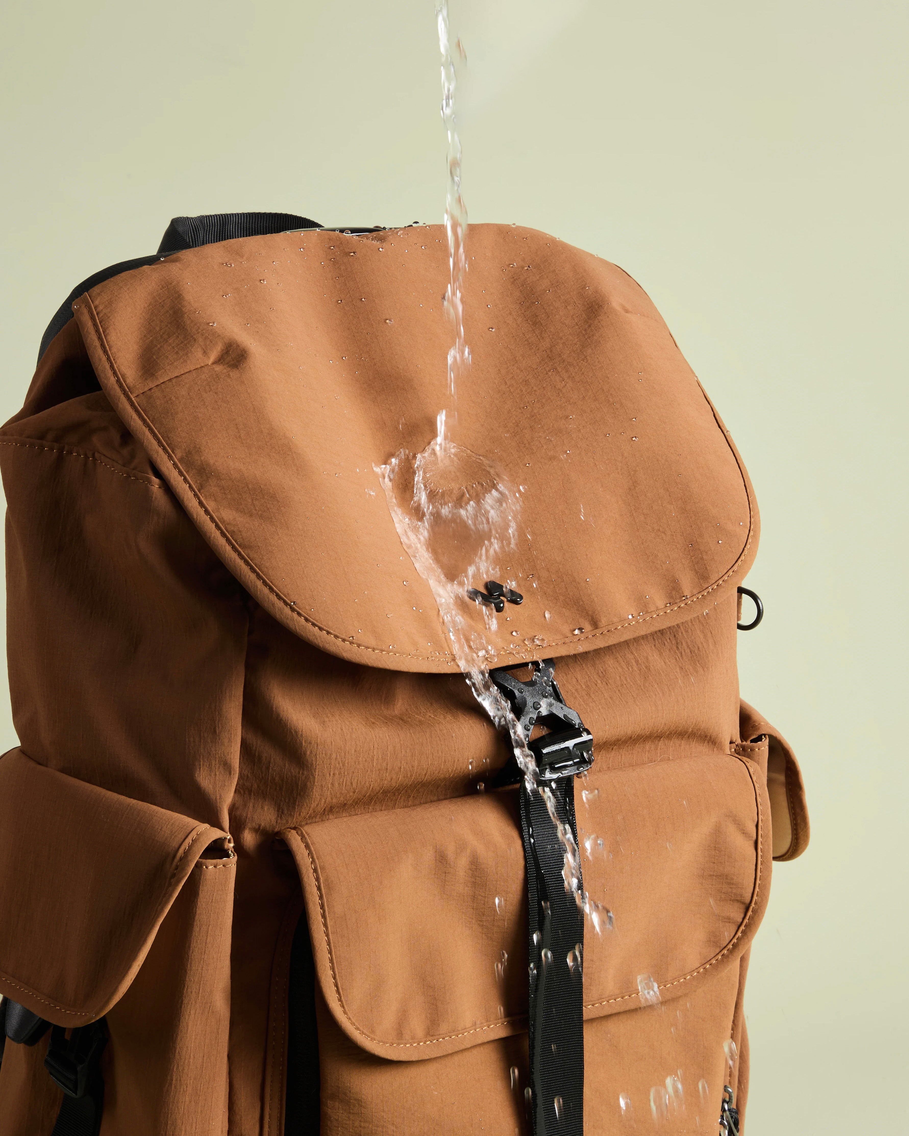 Inateck laptop backpack | Lightweight Waterproof Dual-Shoulder Bag