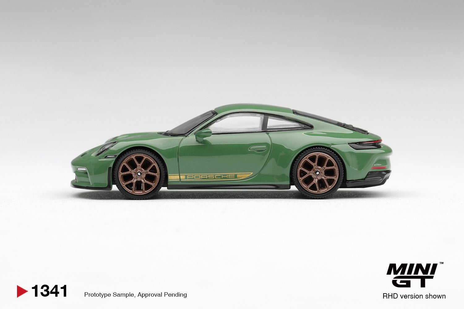 MINIGT 1/64 Porsche 911 (992) GT3 Touring Auratium Green