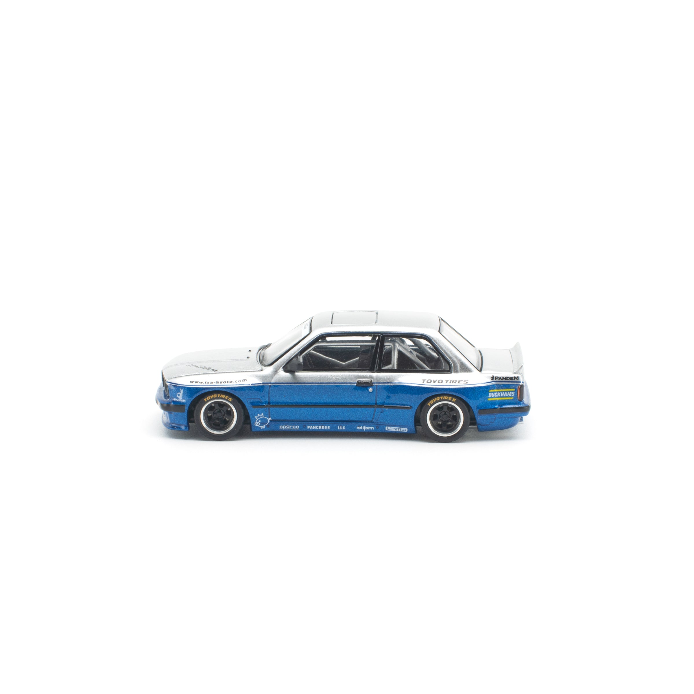 POP RACE 1/64 - PANDEM E30 SILVER