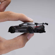 POP RACE 1:64 ASTON MARTIN VANTAGE GT3 CARBON EDITION