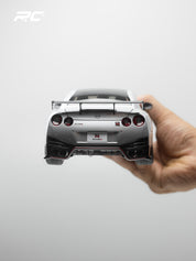 MOTORHELIX 1:18 Nissan GT-R NISMO (R35) Special Edition 2022 NISMO Ultimate Metal Silver