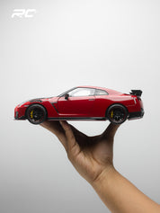 MOTORHELIX 1:18 Nissan GT-R NISMO (R35) Special Edition 2022 NISMO Vibrant Red