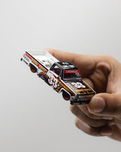 KaidoHouse x Mini GT Chevrolet Silverado KAIDO Intimidator V1 KHMG212