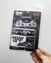 MINIGT 1/64 - Porsche 911 GT3 R #77 AO Racing 2025 IMSA  Petit Le Mans BL