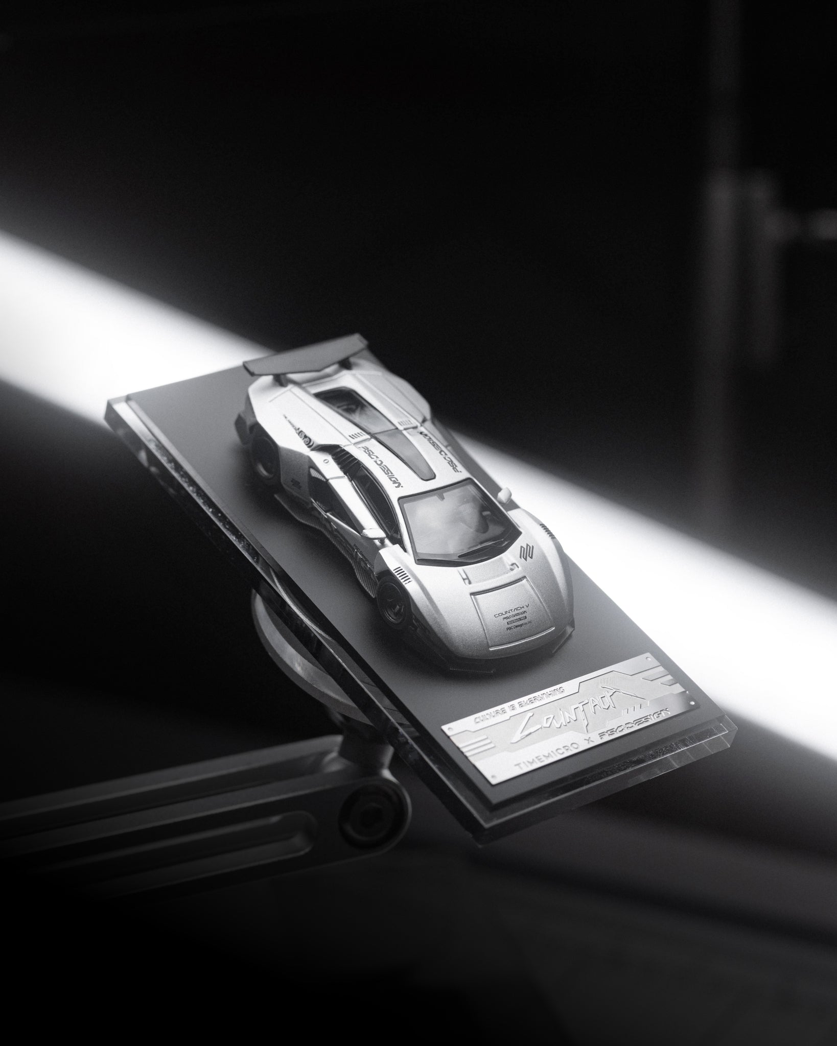 TIME MICRO X PSC DESIGN 1:64 Cyberpunk Countach Singapore Limited Edition