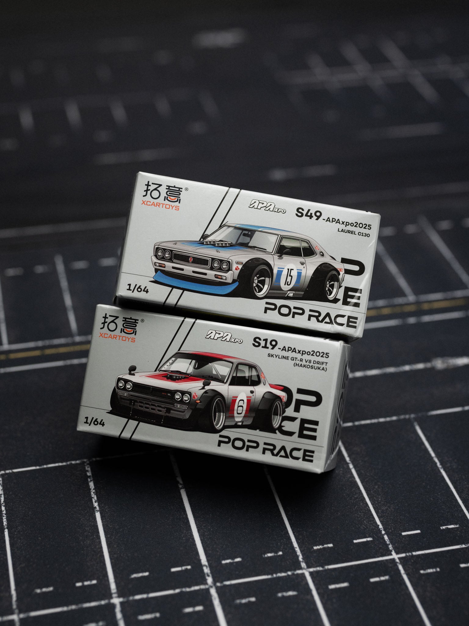 POP RACE 1:64 Foshan APAxpo2025 SKYLINE GT-R V8 DRIFT(HAKOSUKA)&LAUREL C130
