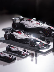 ( Whole scale ) 2025 MAX VERSTAPPEN JAPANESE GP WINNER #1 RED BULL RB21