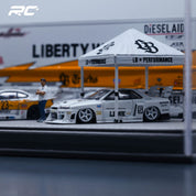 GCD 1:64 Mitsubishi FUSO Super Great Truck Liberty Walk