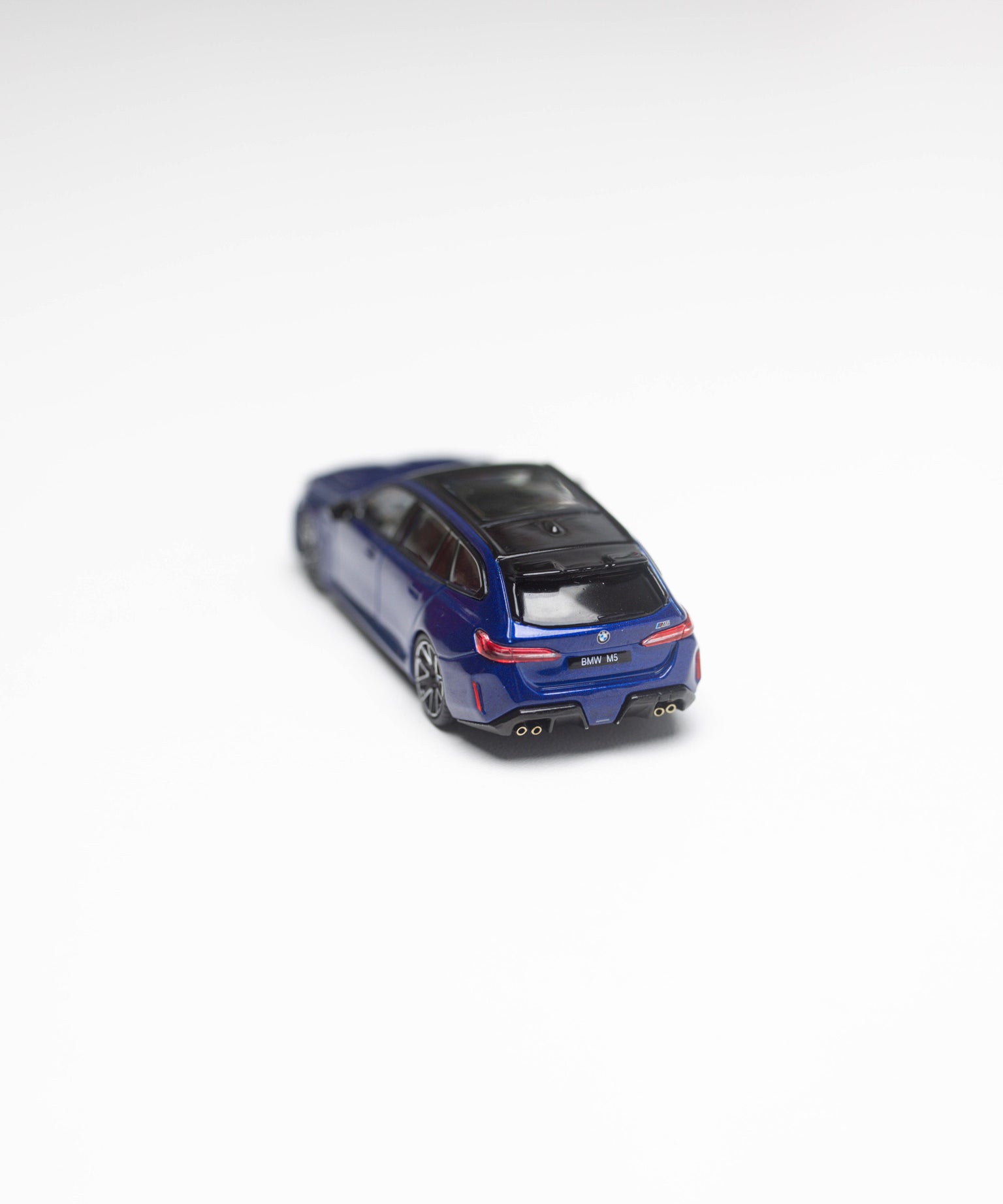 CAR-32.jpg
