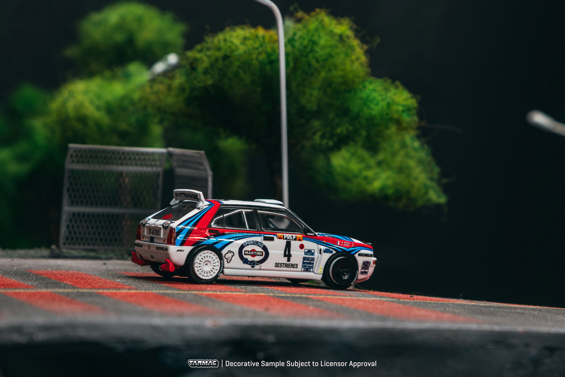 Tarmac Works - Lancia Delta HF Integrale Monte Carlo Rally 1992 Winner