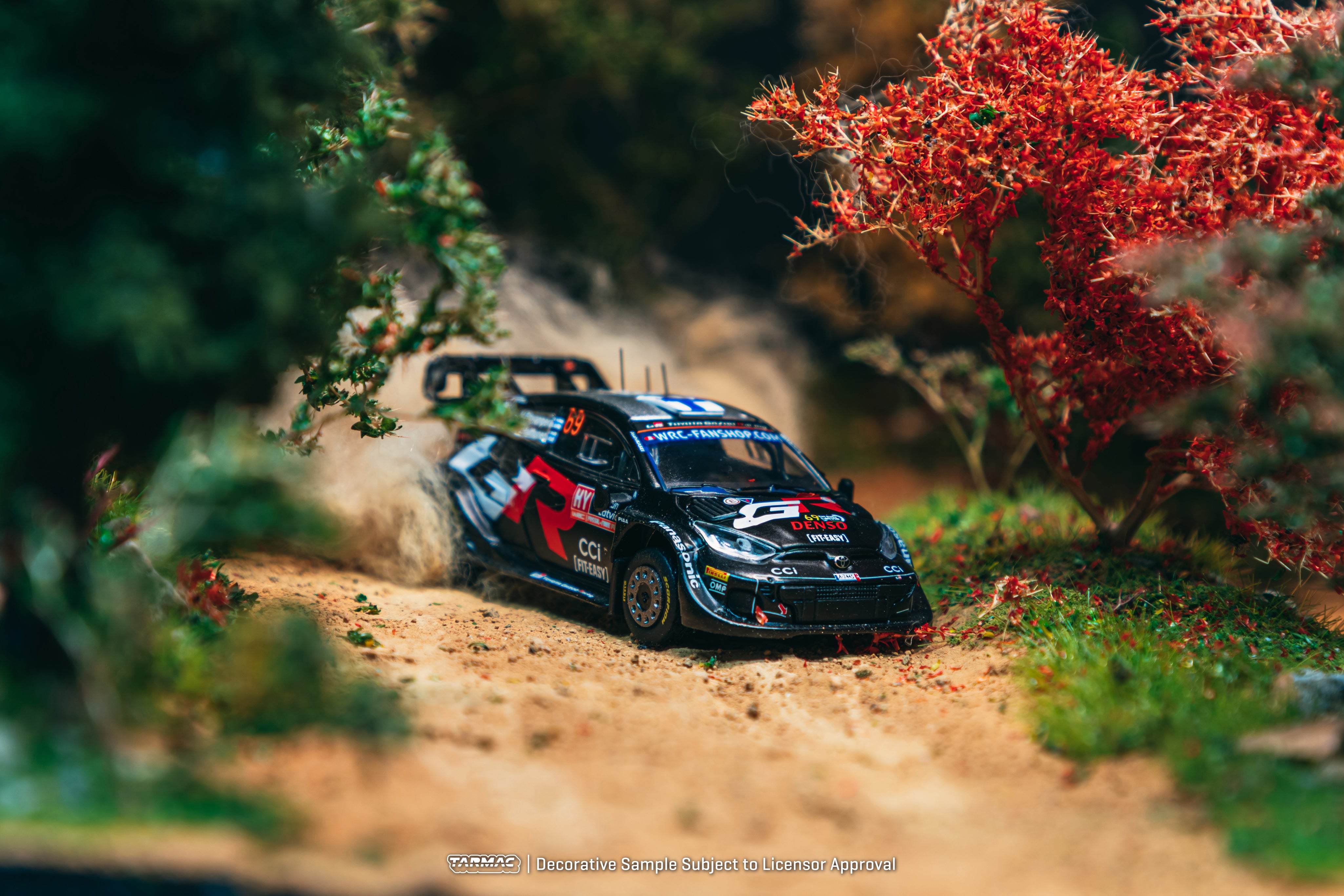 Tarmac Works 1/64 - Toyota GR Yaris Rally1 Hybrid  Rally Latvia 2024 Winner
