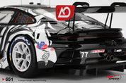 MINIGT - 1/18 Porsche 911 GT3 R #77 AO Racing 2025 IMSA  Petit Le Mans TS0651