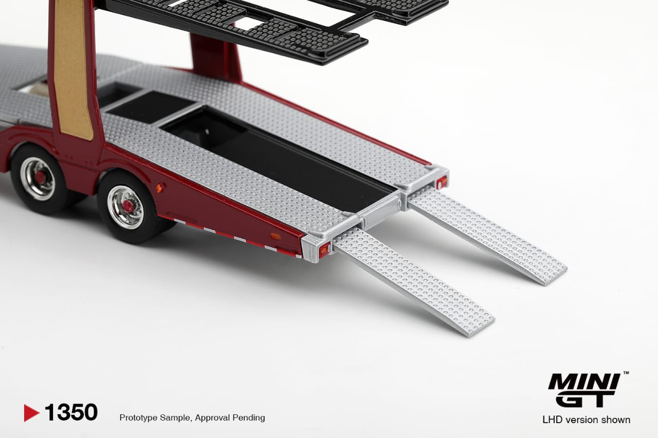 MINIGT 1/64 sporter V8 50th anniversary + Car transporter Red 8